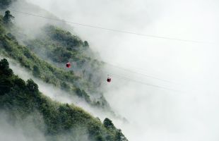 奇秀峻絕葛仙山